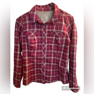 Mountain Hardware Flannel Shirt Women’s Sz 8 Red & Gray Plaid Long Sleeve Button
